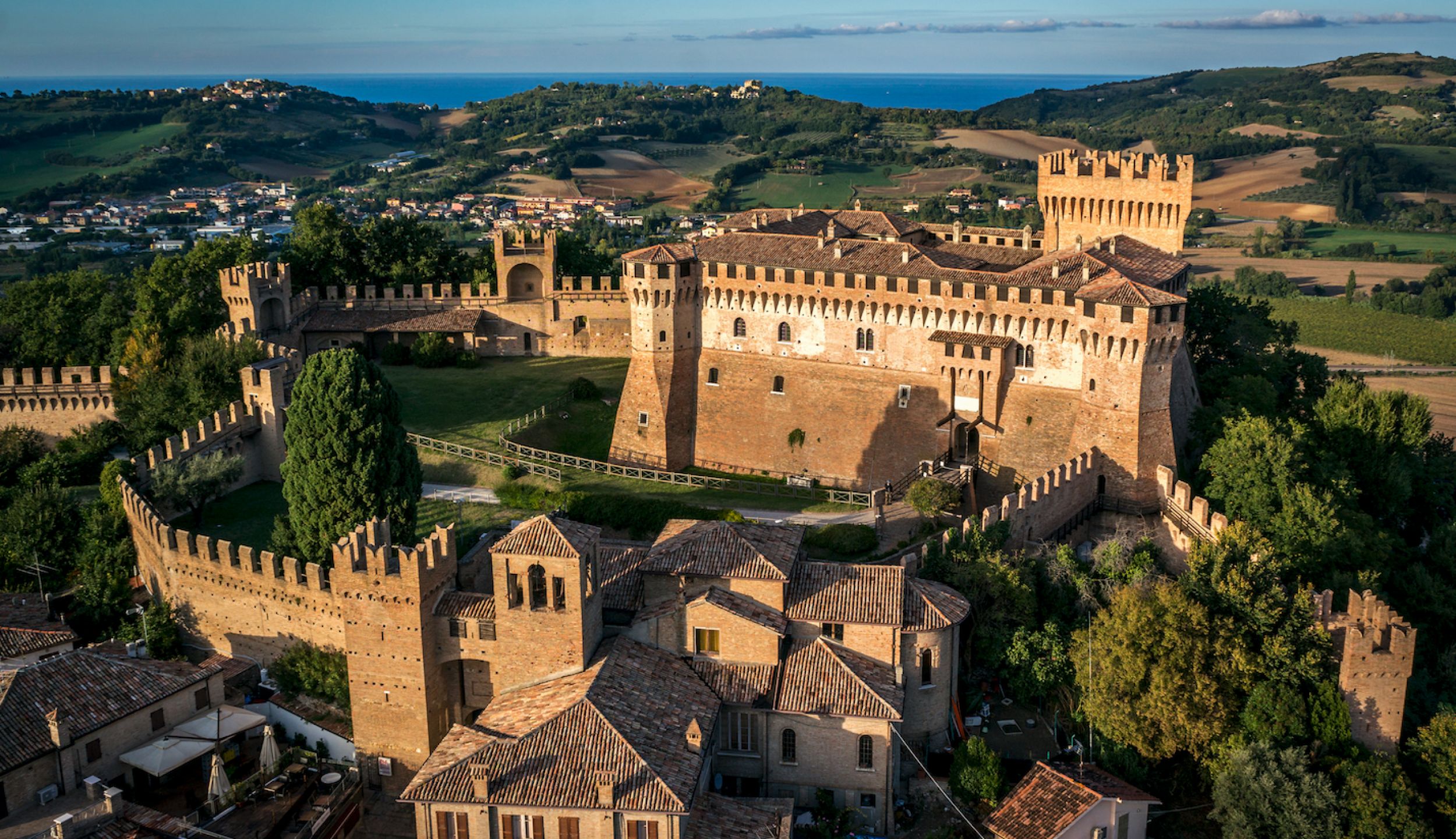 Castello di Gradara, vista panoramica